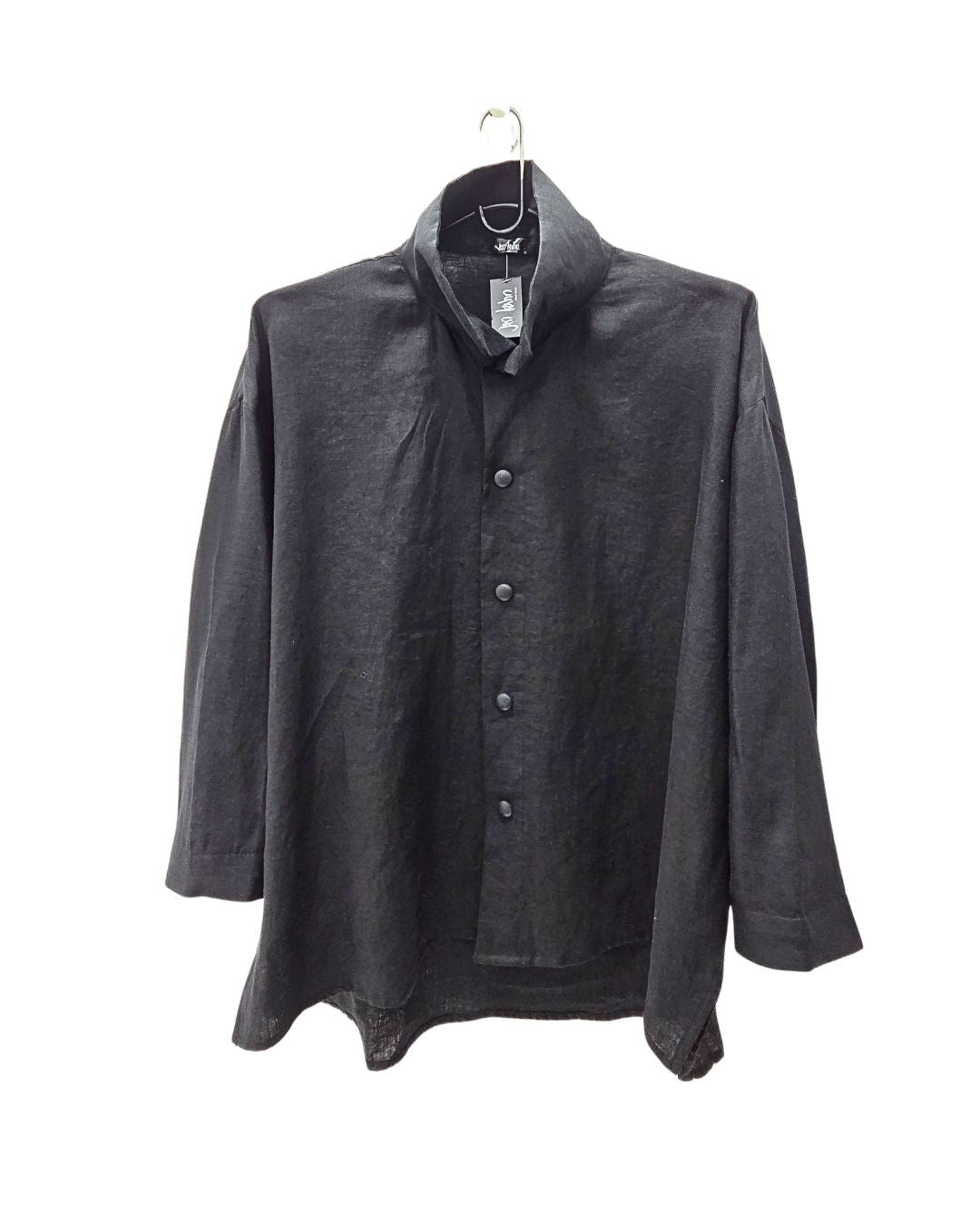 jen kahn High Collar Linen Shirt in Black – elegant pure linen women’s shirt with modern collar detail