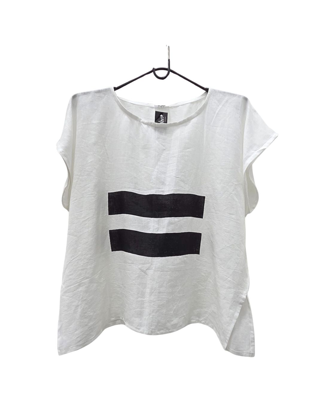 jen kahn Linear Linen Top in White – breathable pure linen top with bold linear detail