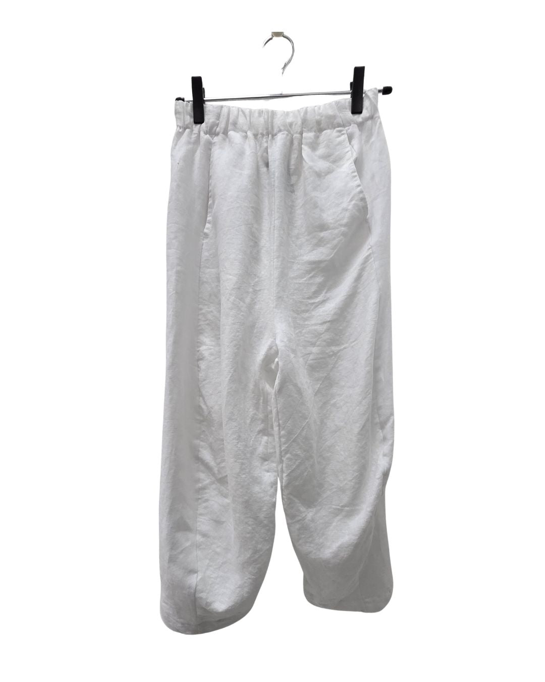 jen kahn Tokyo Linen Pants in White – pure linen women’s trousers with tapered leg