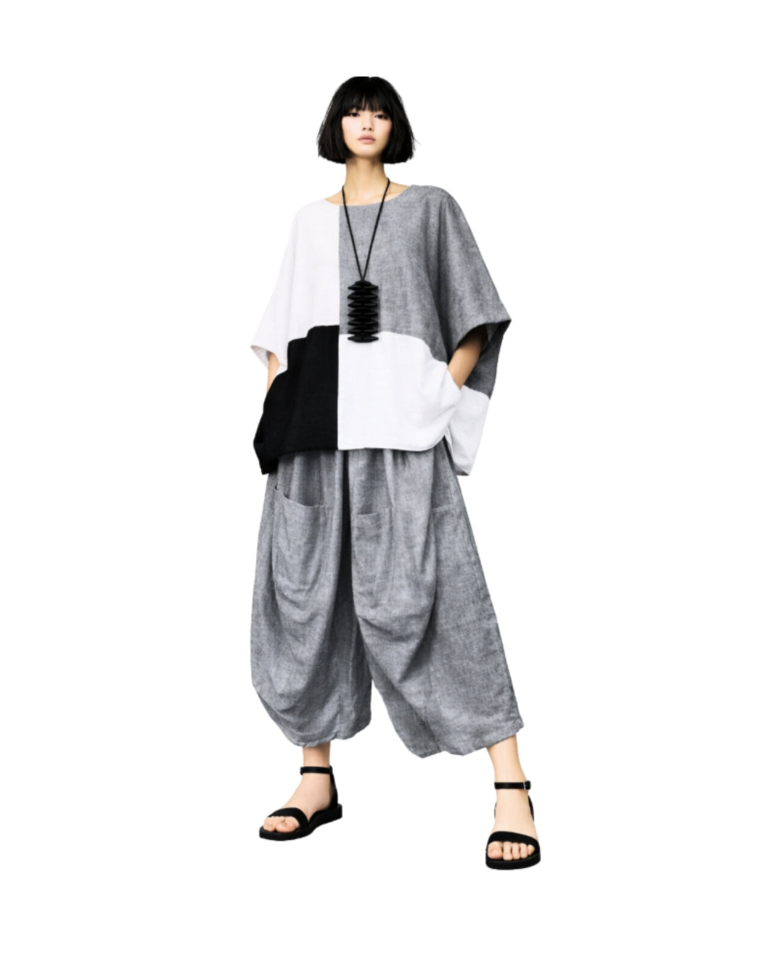 Jen Kahn four panel blocked linen top in indigo and white worn on model