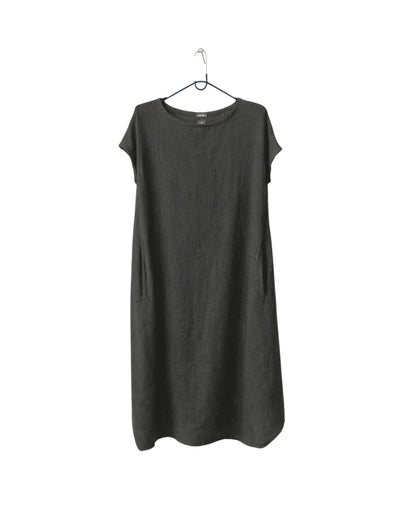 jen kahn Linen Cap Sleeve Bell Dress in Black, made from pure linen with cap sleeves and a relaxed bell silhouette.