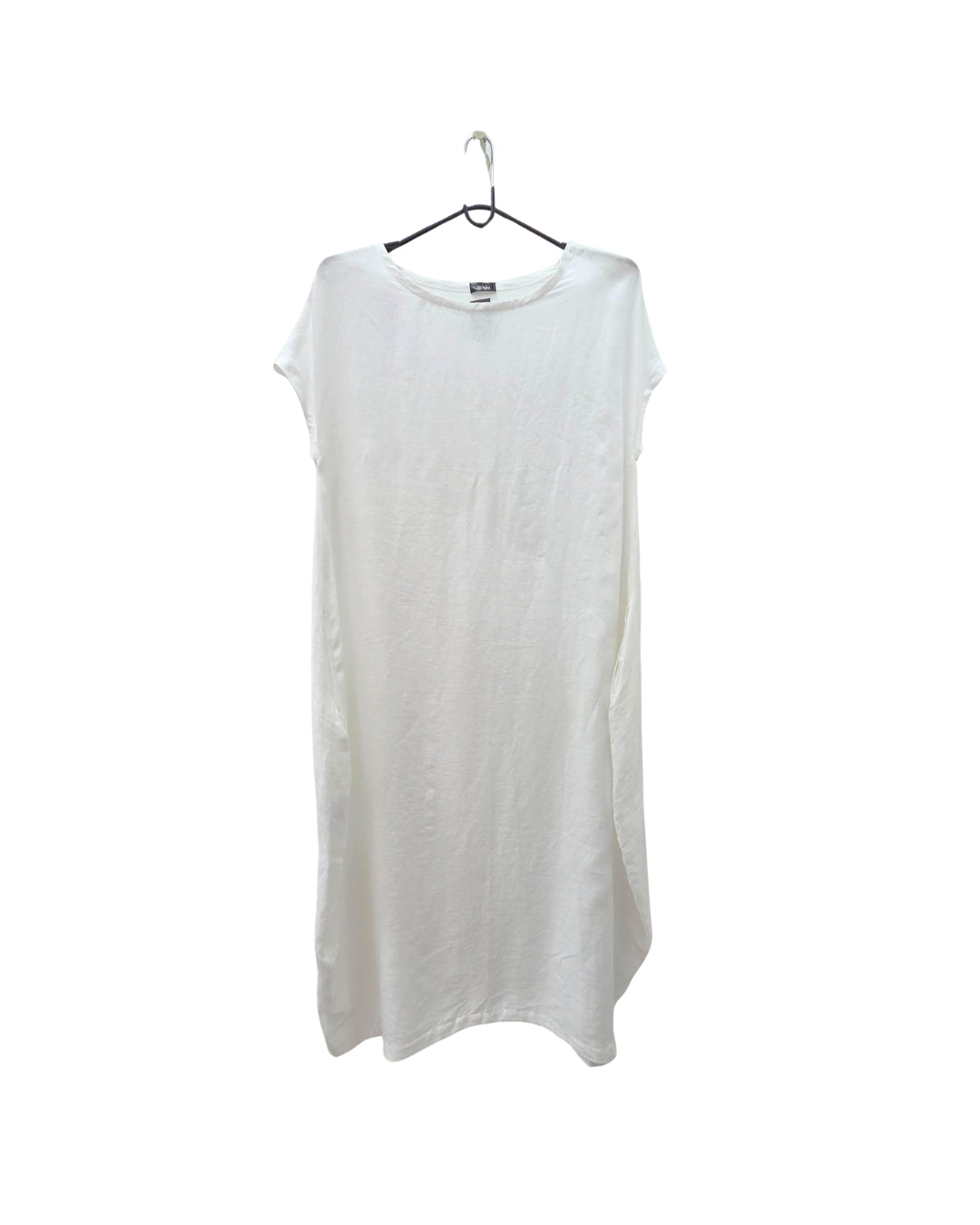 jen kahn Linen Cap Sleeve Bell Dress in White, made from pure linen with cap sleeves and a relaxed bell silhouette.