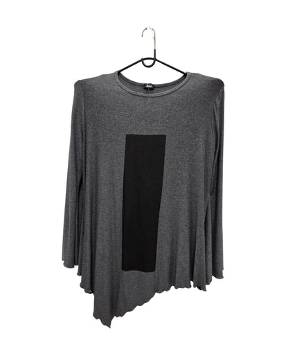 Jen Kahn charcoal pointed asymmetric jersey knit top with column print