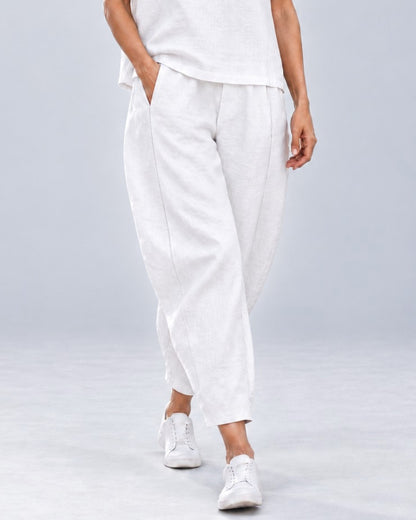 Jen Kahn Tokyo Linen Pants in white pure linen with front seam pockets and tapered leg