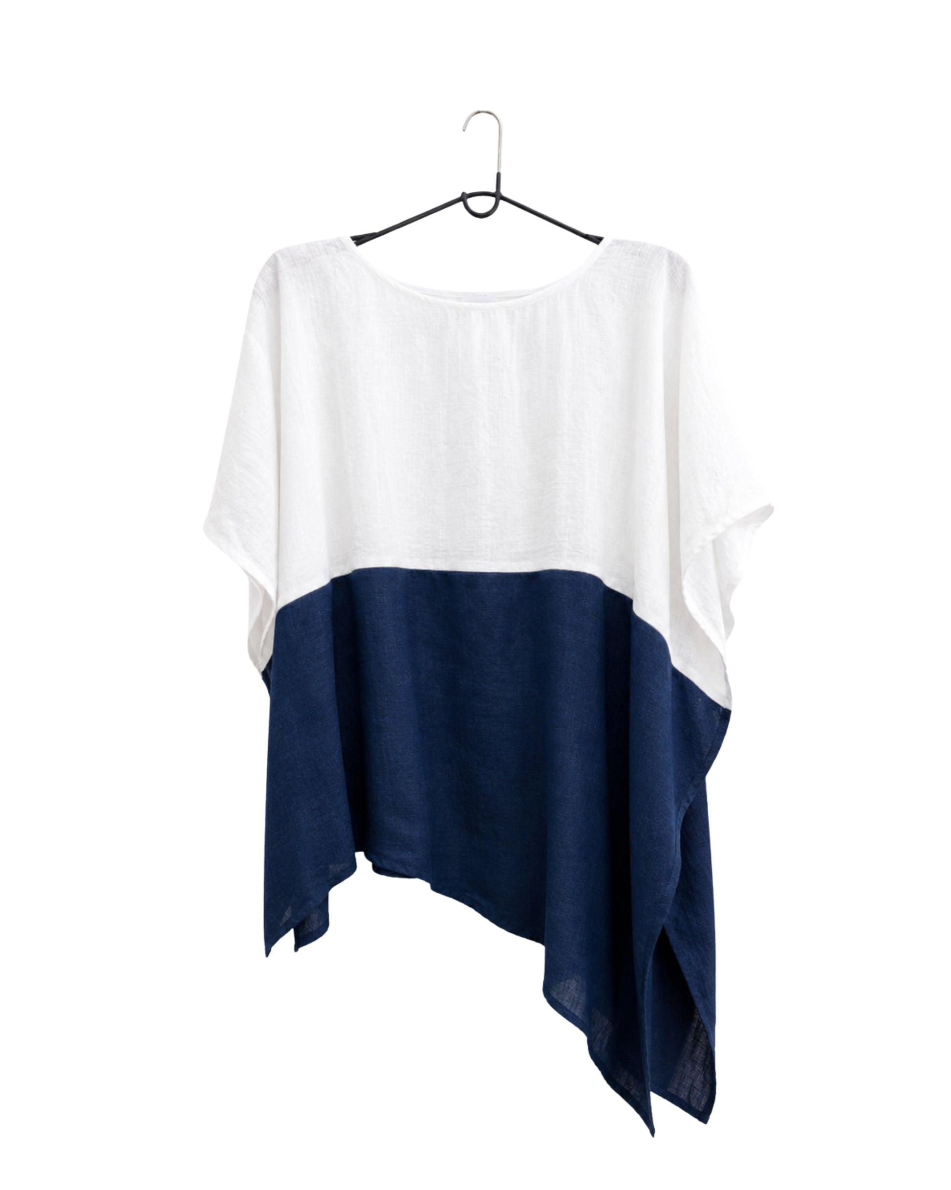 The jen kahn Blocked Linen Top in white and indigo pure linen displayed on a hanger.