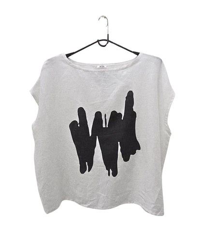 jen kahn Shadow Print Linen Top in White – relaxed pure linen top with graphic shadow print