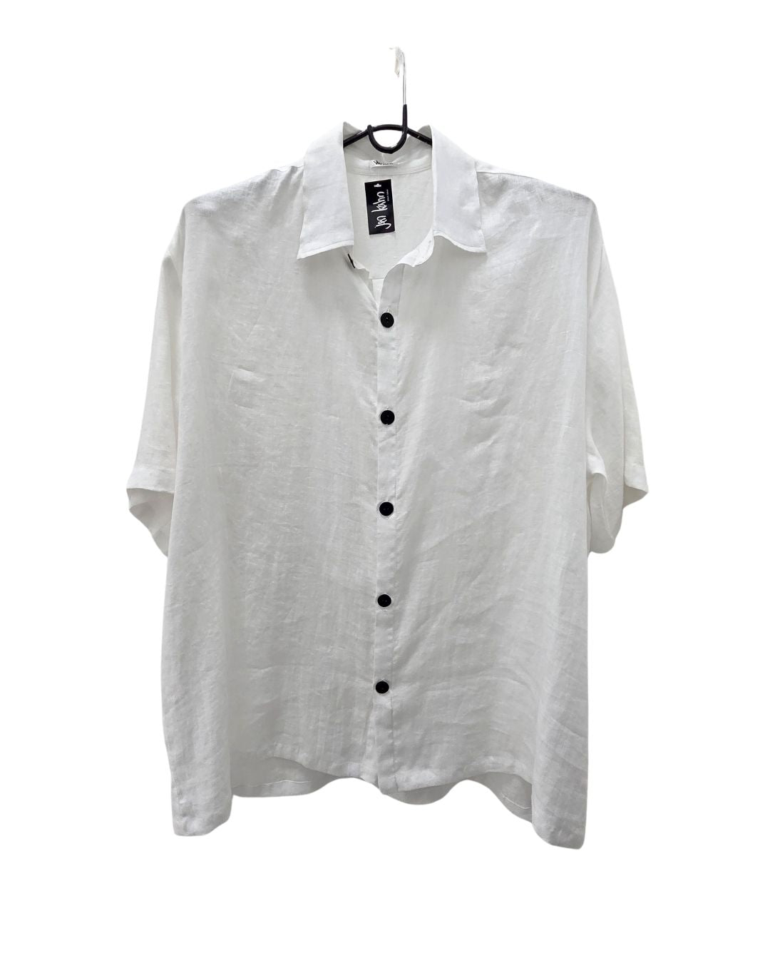 Jen Kahn Short Sleeved Linen Shirt in White – lightweight pure linen men’s shirt
